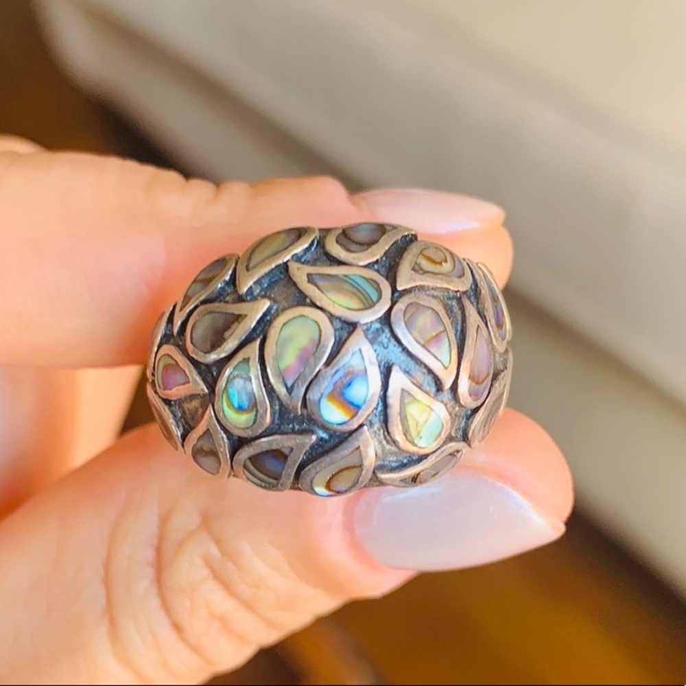 Vintage sterling silver and abalone domed ring 9.5